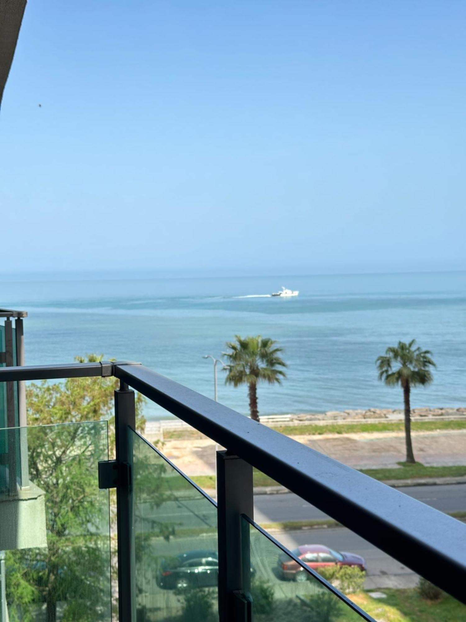 Апартаменты Aqua Batumi 47 Экстерьер фото